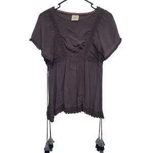 Knox Rose Boho Tassel Top XS Gray Lace Hem Peasant Style Blouse